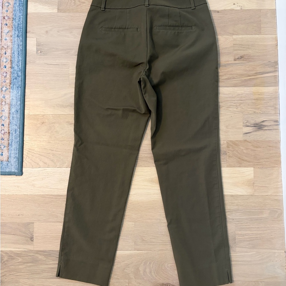 White House Black Market Olive Cropped Slim Pants - Picture 7 of 9